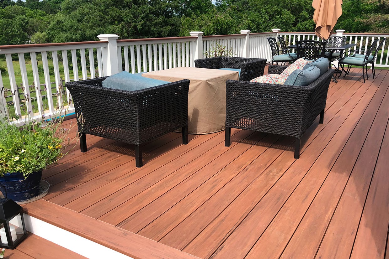 Licensed Deck Builders